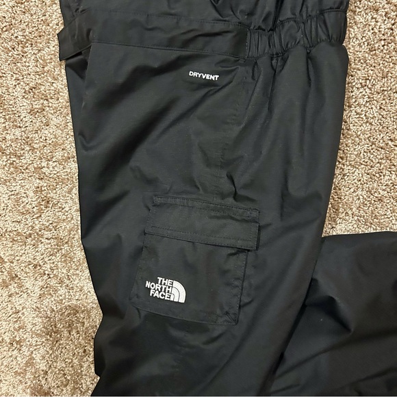 North Face Youth Freedom Snow Bibs 5T - Picture 8 of 9